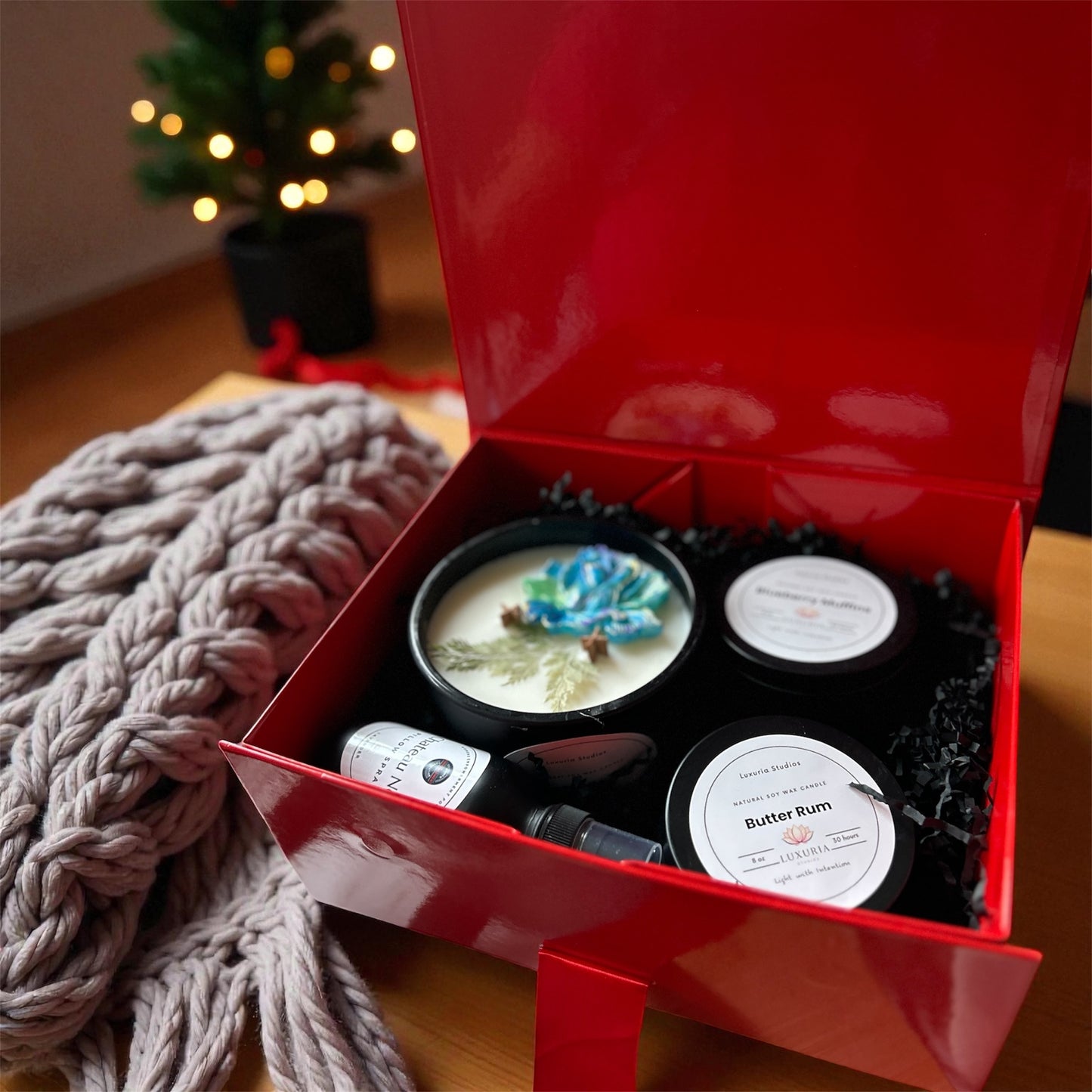 The Luxuria Holiday Gift Box